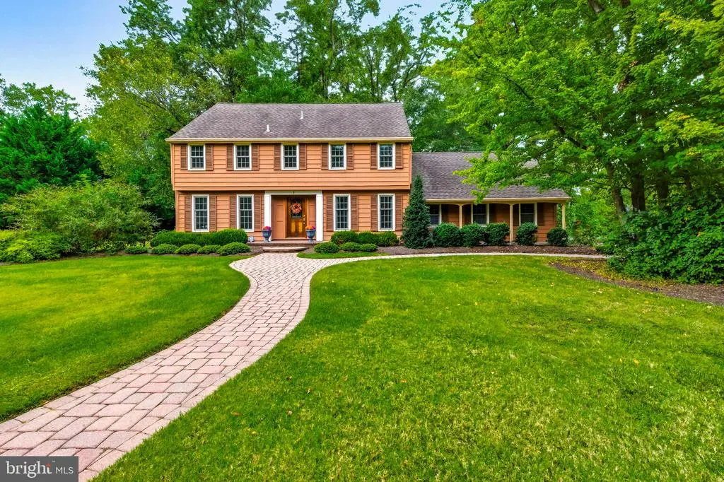 1 Pawtucket Dr, CHERRY HILL