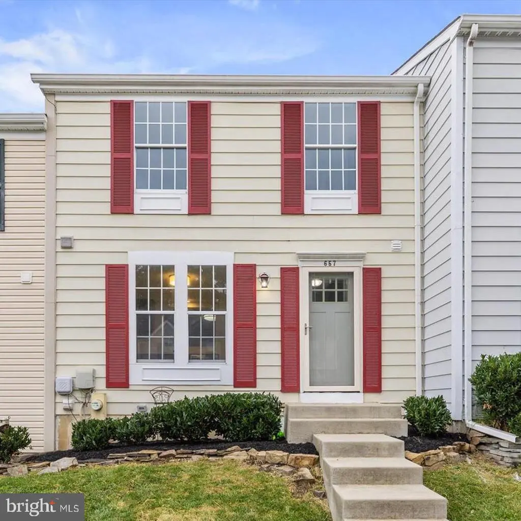 657 Willowby Run, Pasadena