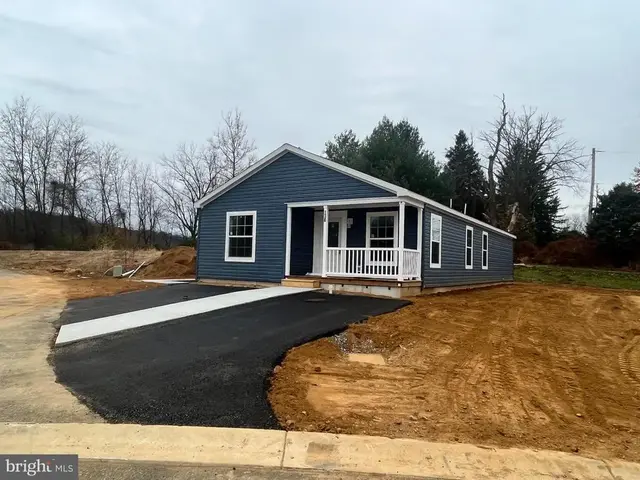 136 Minch Rd, Parkesburg
