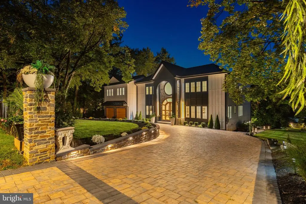 9402 Meadowbrook Ave, PHILADELPHIA