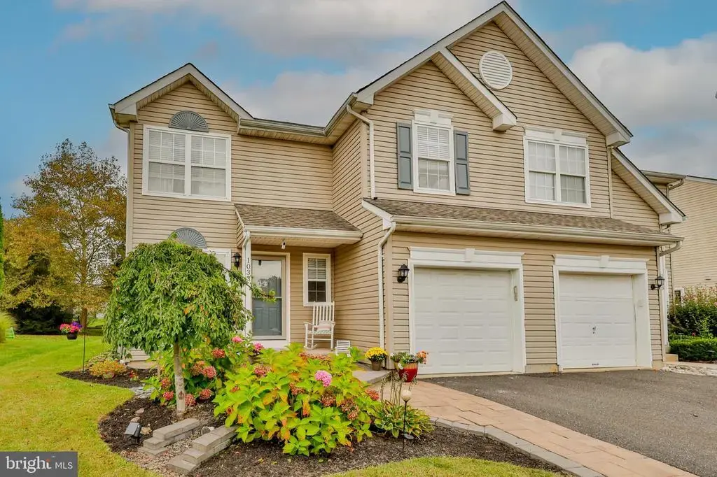 1033 Heather Ln, QUAKERTOWN