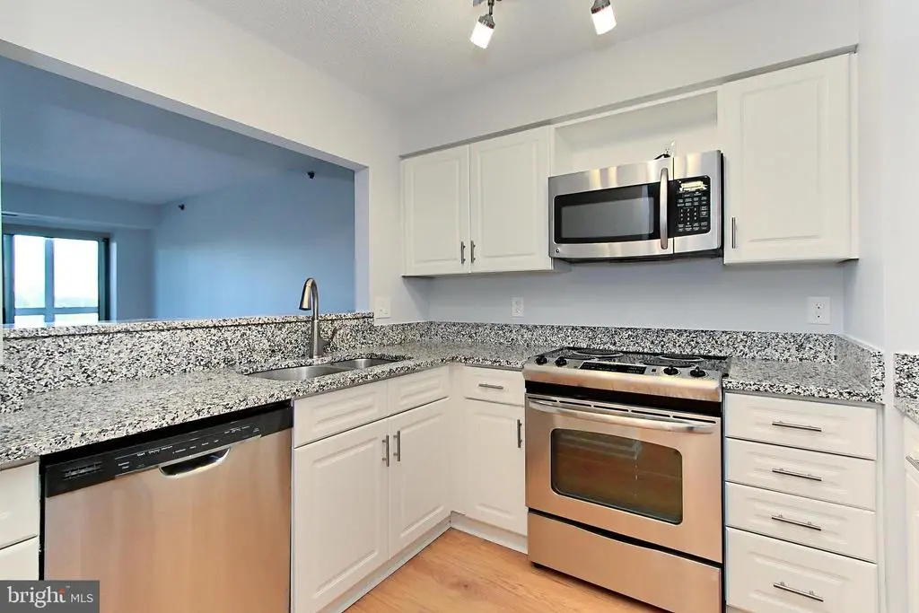 2121 Jamieson Ave #710, ALEXANDRIA