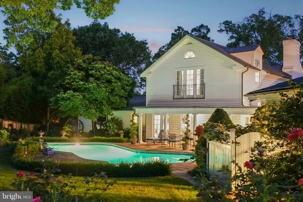 320 1/2 Mansion Dr, ALEXANDRIA