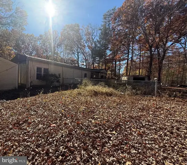 11400 Railroad Ln, Locust Grove