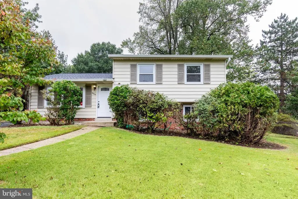 5604 Hilldale Dr, ALEXANDRIA