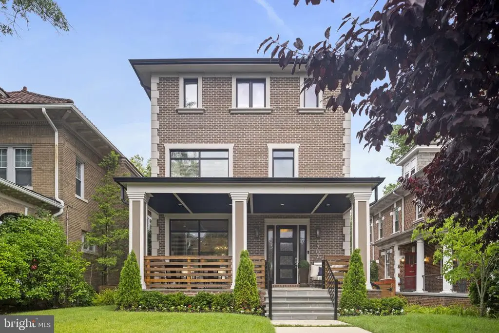 5702 16th St Nw, WASHINGTON