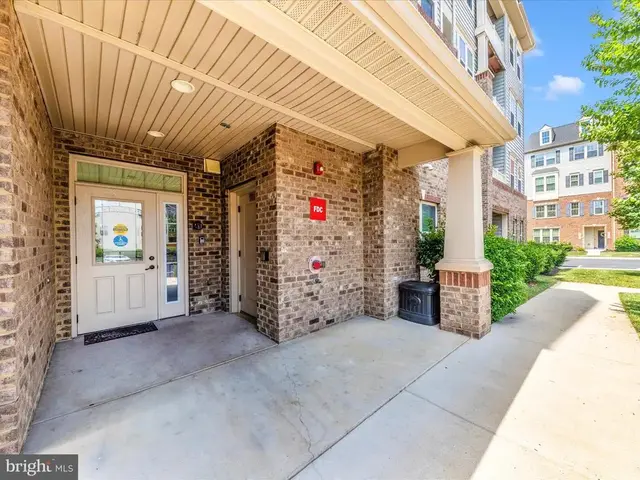 6501 Walcott Ln #202, Frederick