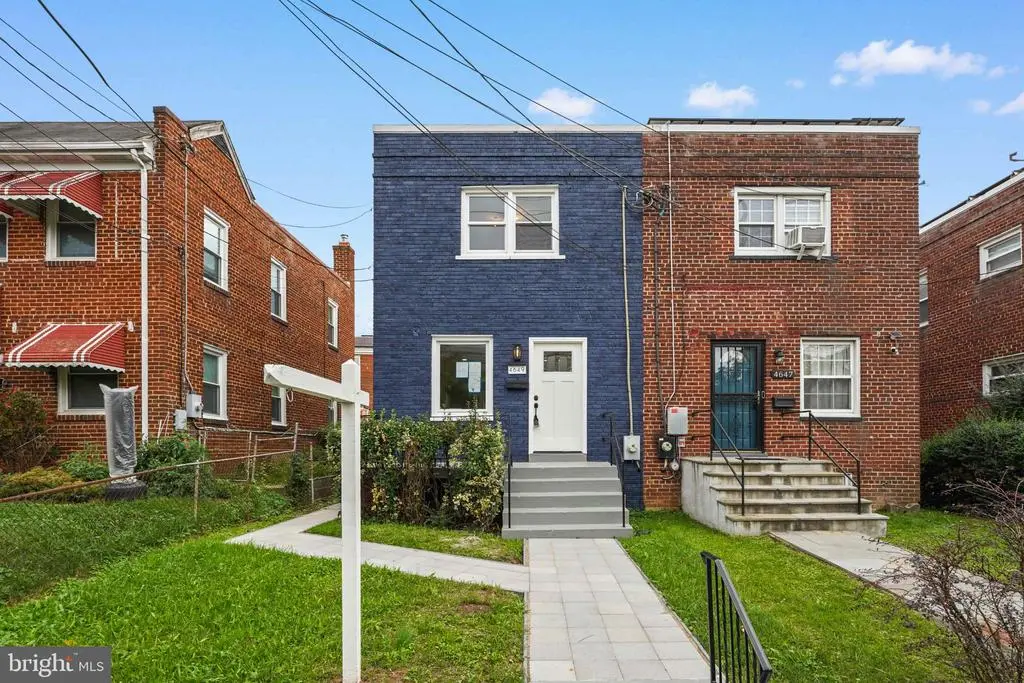 4649 H St Se, WASHINGTON
