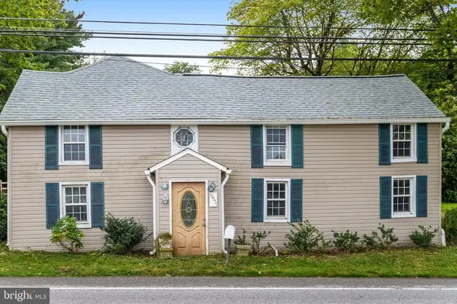 16657 Frederick Rd, Mount Airy