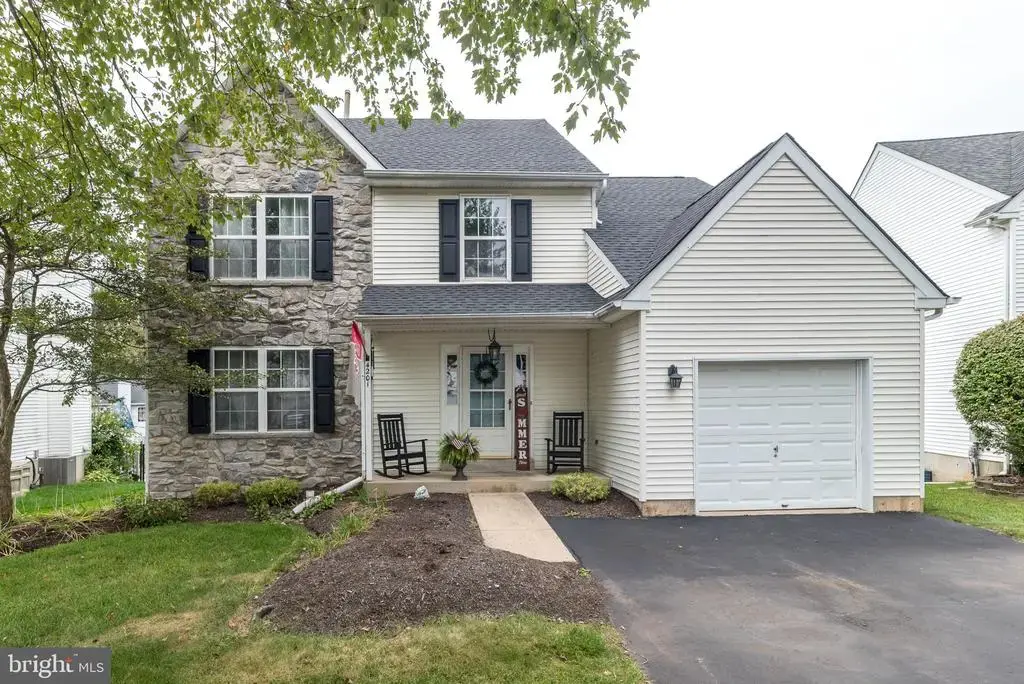 4201 Sir Andrew Cir, DOYLESTOWN