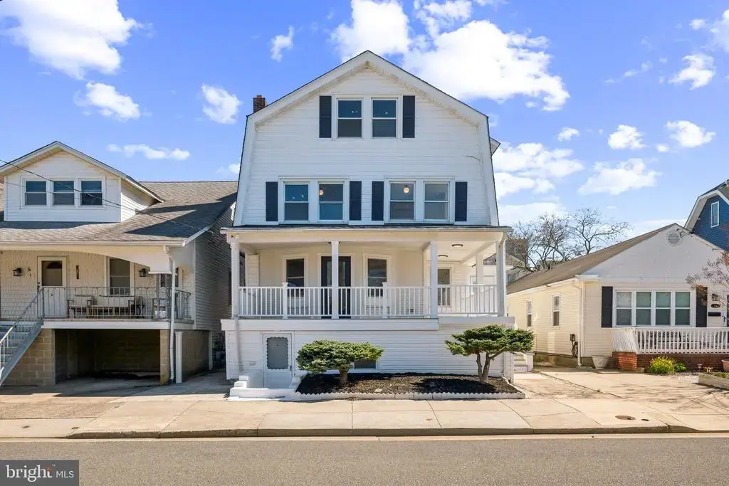3 N Surrey Ave, VENTNOR CITY