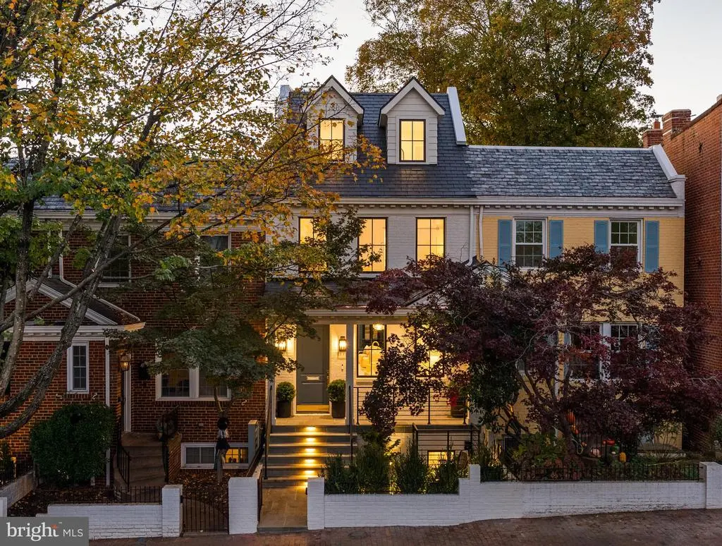 1922 35th St Nw, WASHINGTON