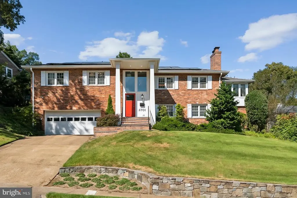 3701 N Oakland St, ARLINGTON