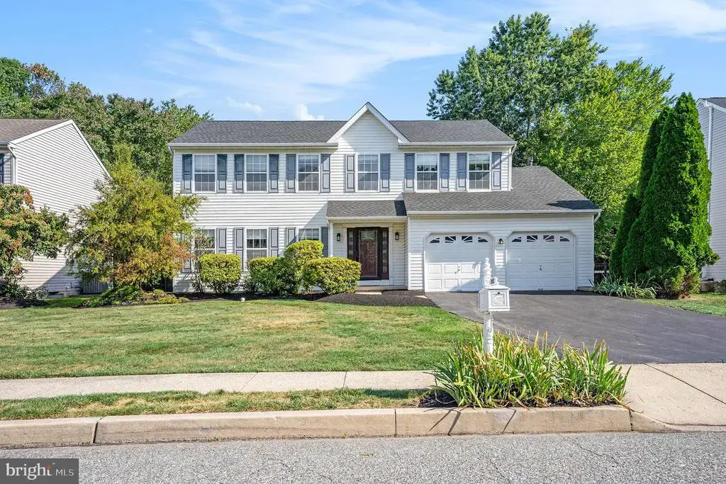 241 Willow Wood, DOYLESTOWN
