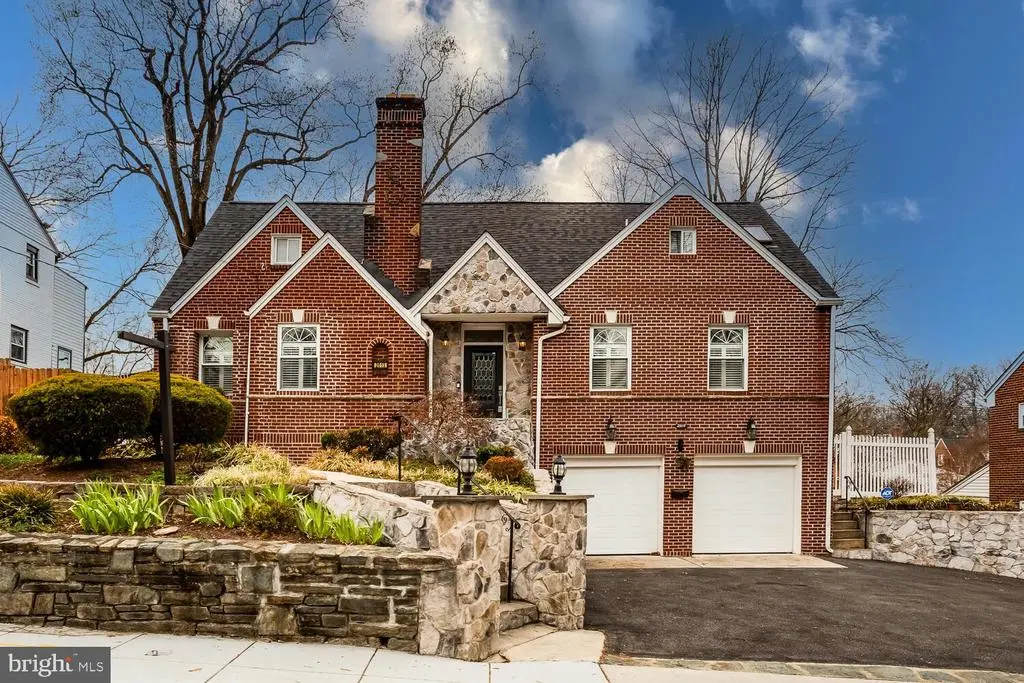 2015 Branch Ave Se, WASHINGTON