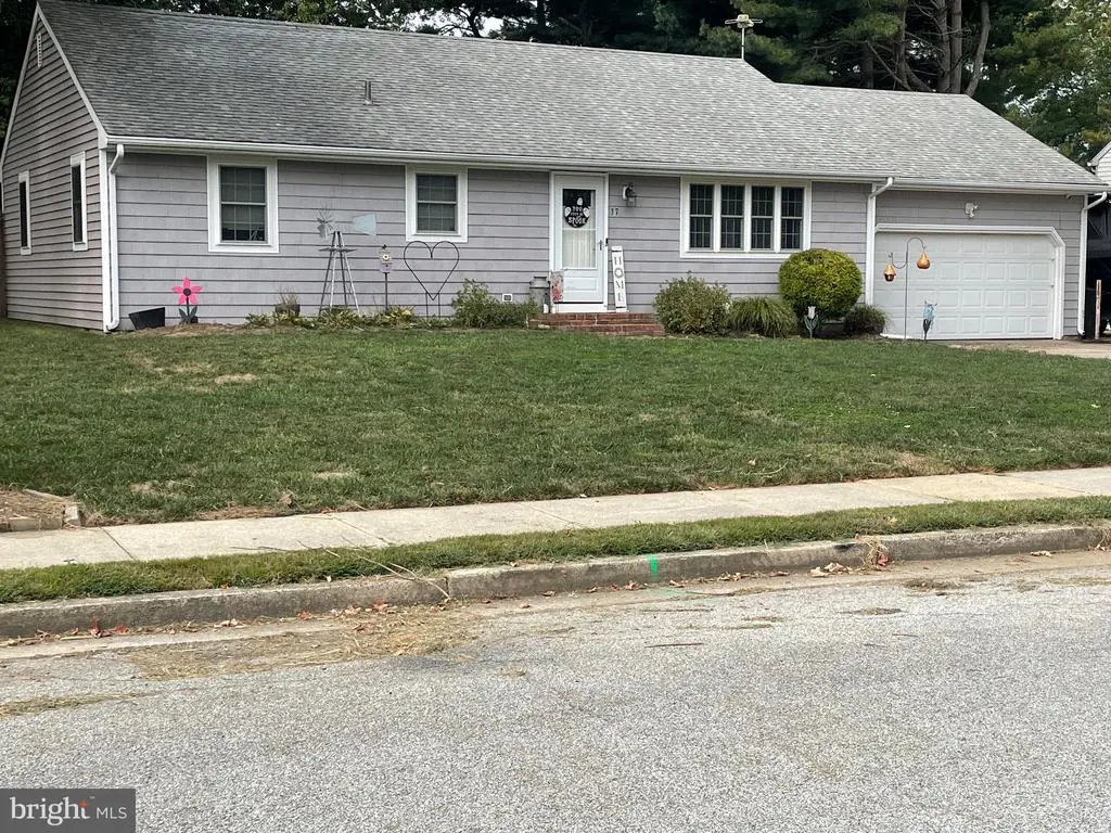 37 Lenape Dr, PENNSVILLE