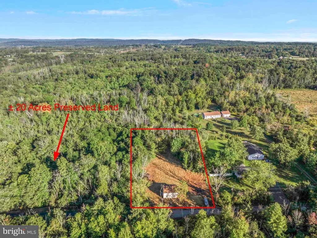 1270 Fennel Rd, PENNSBURG