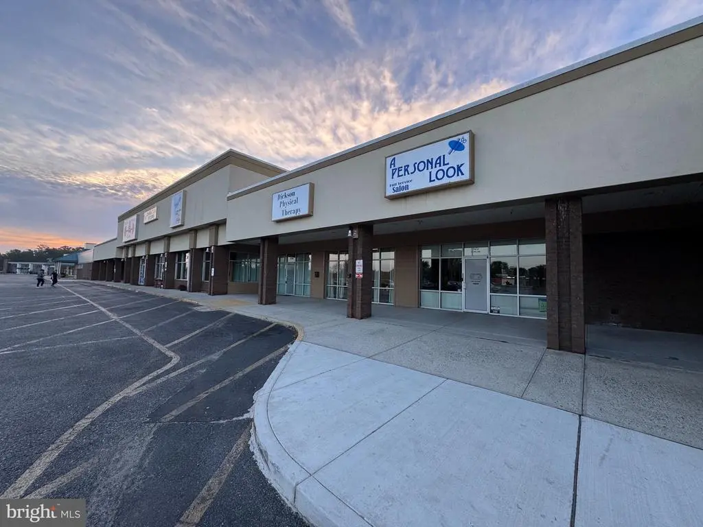 321 Tilghman Rd #201, SALISBURY