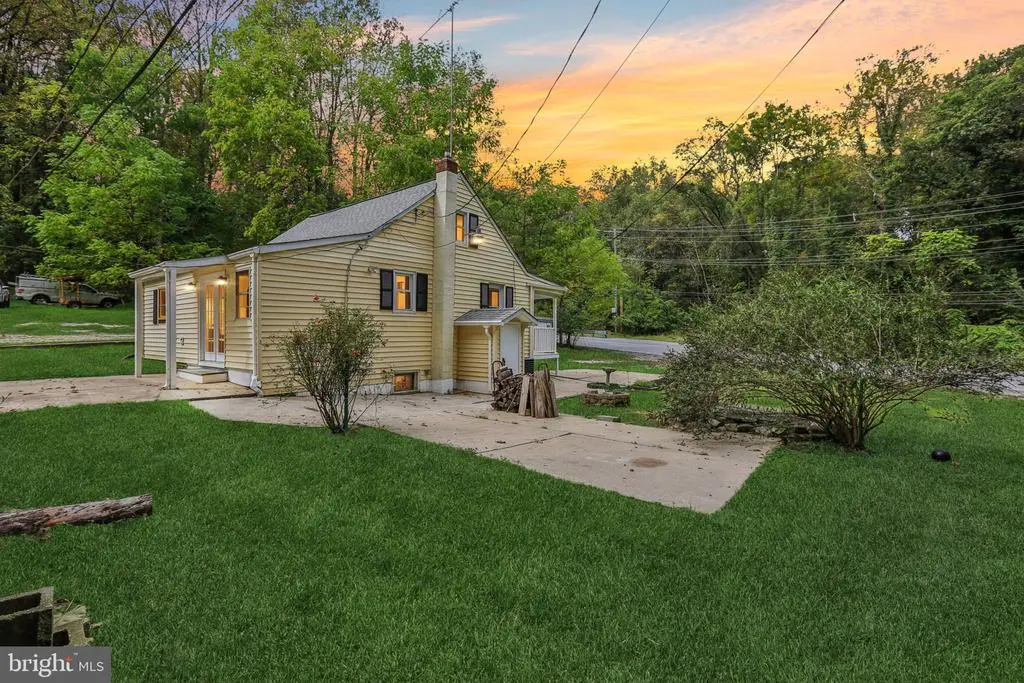 9955 Belair Rd, Kingsville