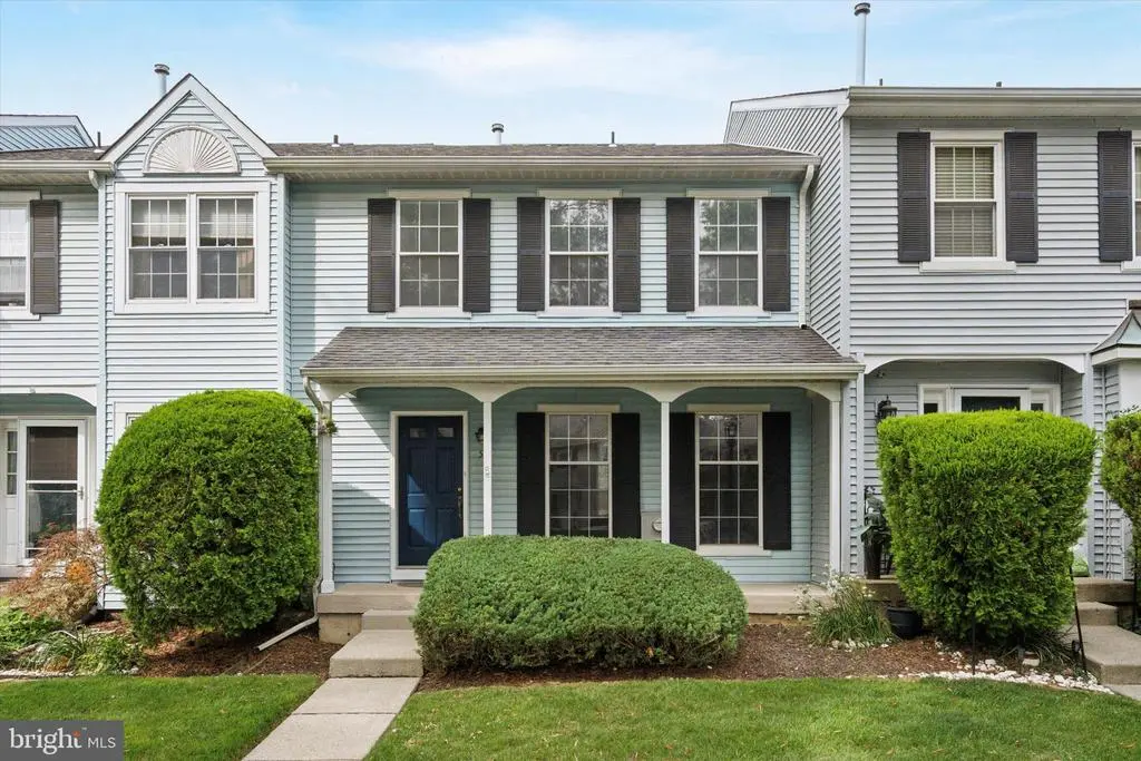 59 Liberty Dr, LANGHORNE