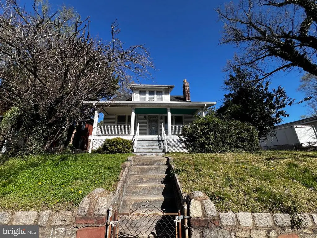 54 Riggs Rd Ne, WASHINGTON