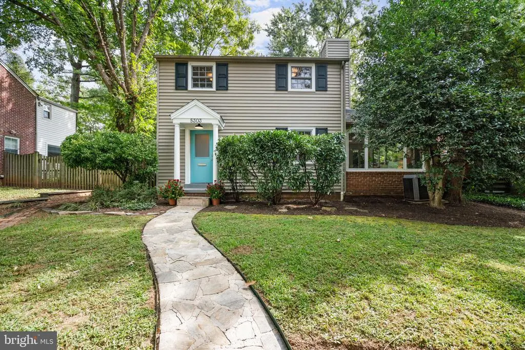 5303 Wakefield Rd, Bethesda