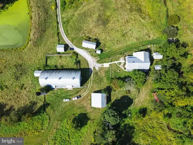 1323 Bachman Valley Rd, Westminster