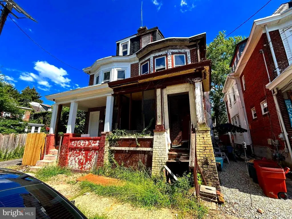 12 Lasalle Ave, TRENTON