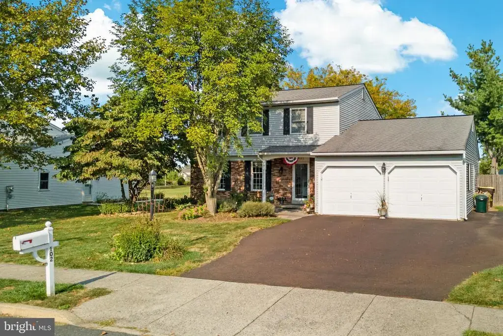 102 Gentry Dr, PERKASIE