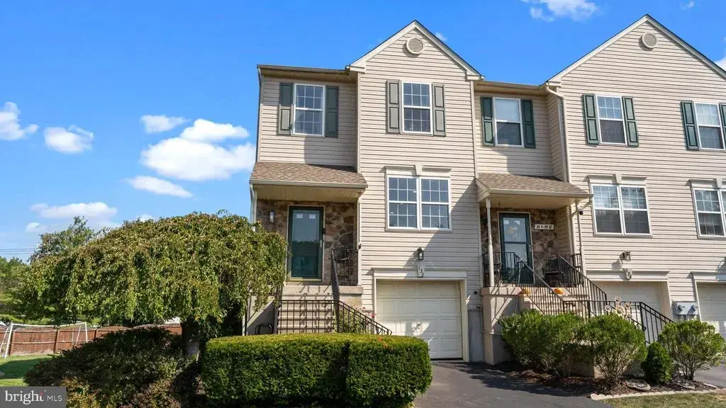132 Strawberry Ln, PERKASIE