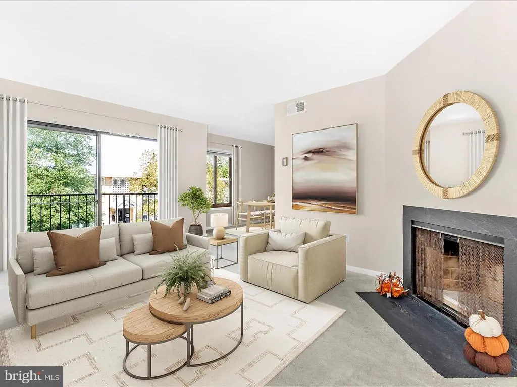 6988 Hanover Pkwy #3, GREENBELT