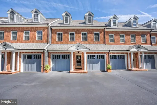 118 Bancroft Mills Rd, Wilmington