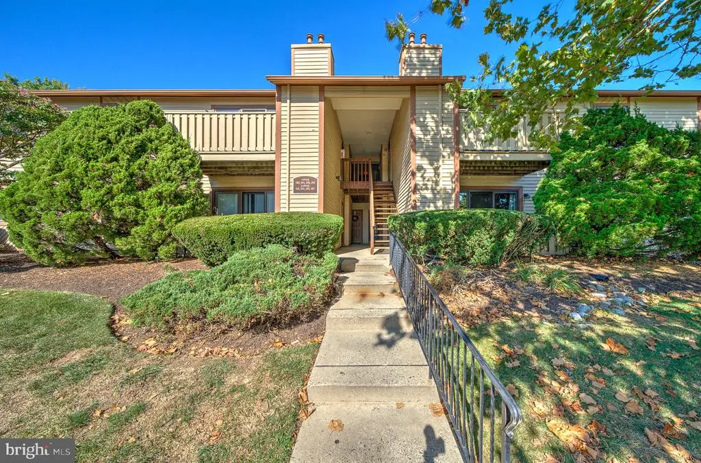 108 Hickory Ct, LANSDALE