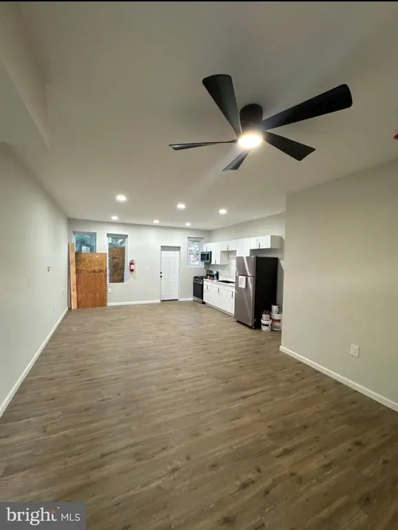 1606 Pershing St, CAMDEN