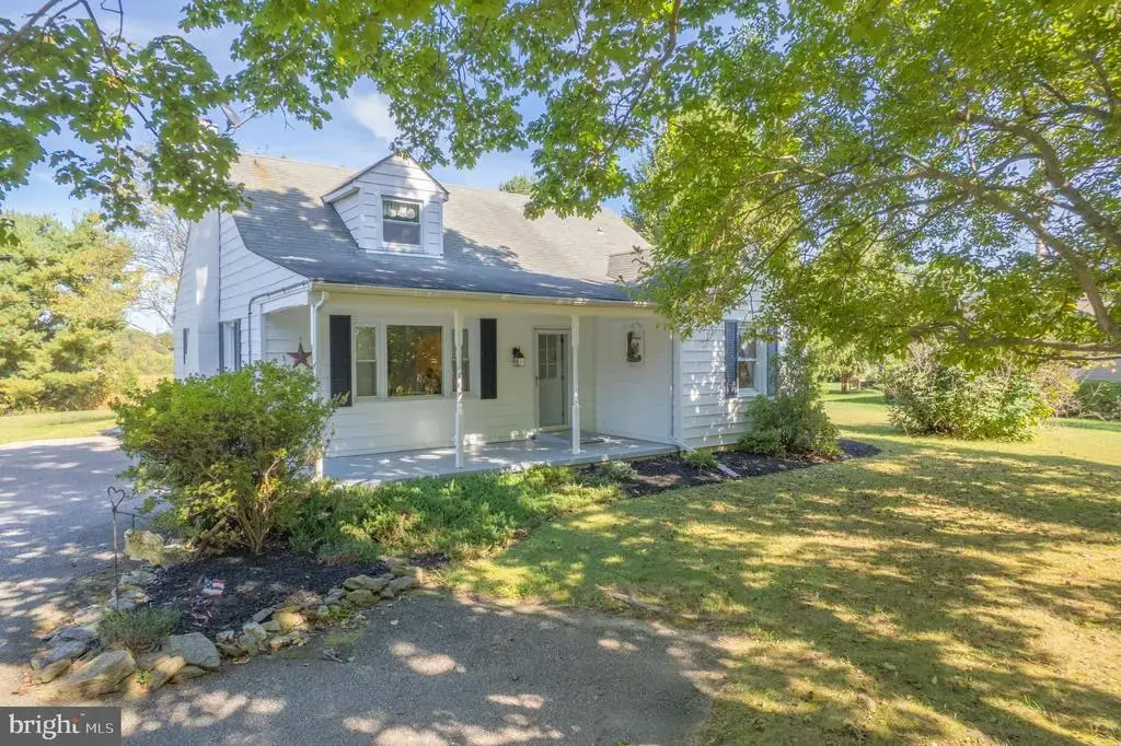 2856 Lawndale Rd, FINKSBURG
