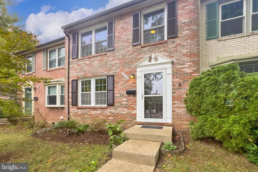 308 Gundry Dr, FALLS CHURCH