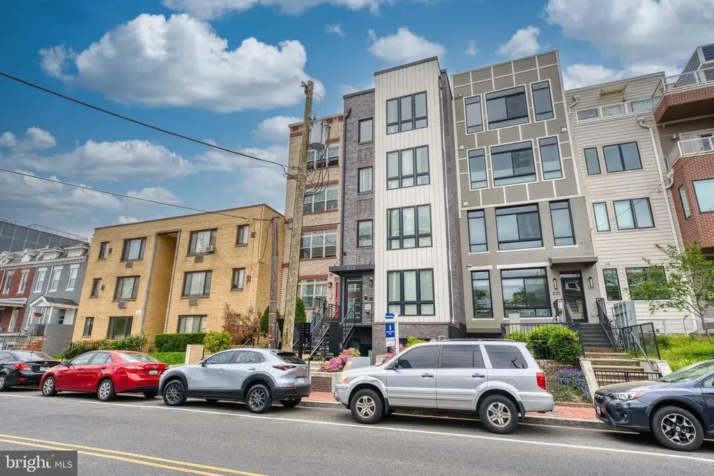 818 Kennedy St Nw #9, WASHINGTON