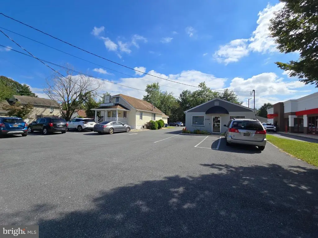 1188 Forrest Ave, DOVER