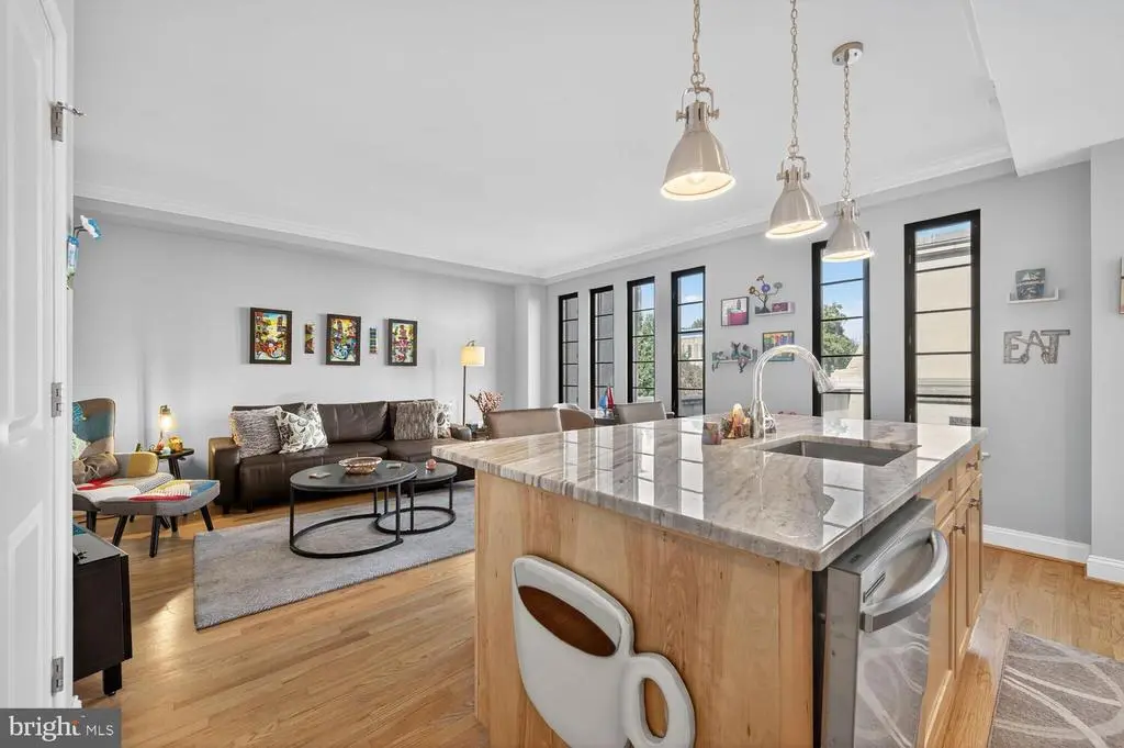 1701 16th St Nw #203, WASHINGTON