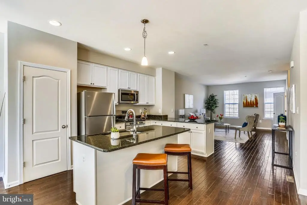 931 Dorchester Cove Rd, Hanover