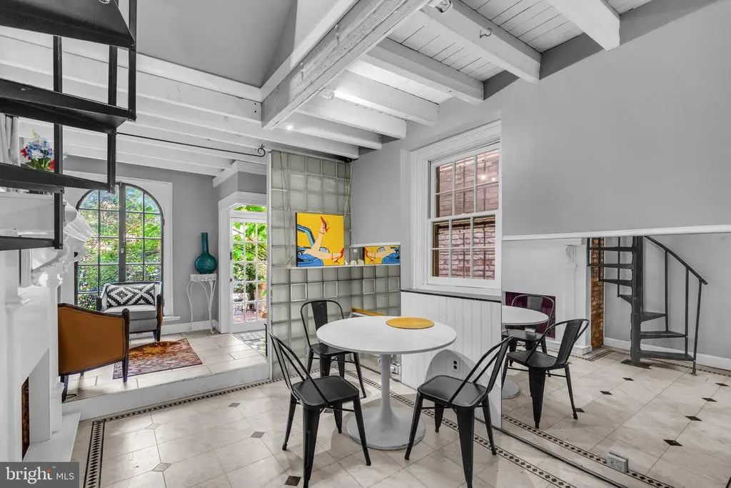 1243 Battery Ave, BALTIMORE