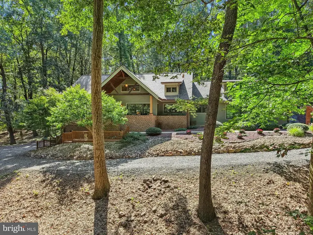 1526 Parkland Rd, COOPERSBURG