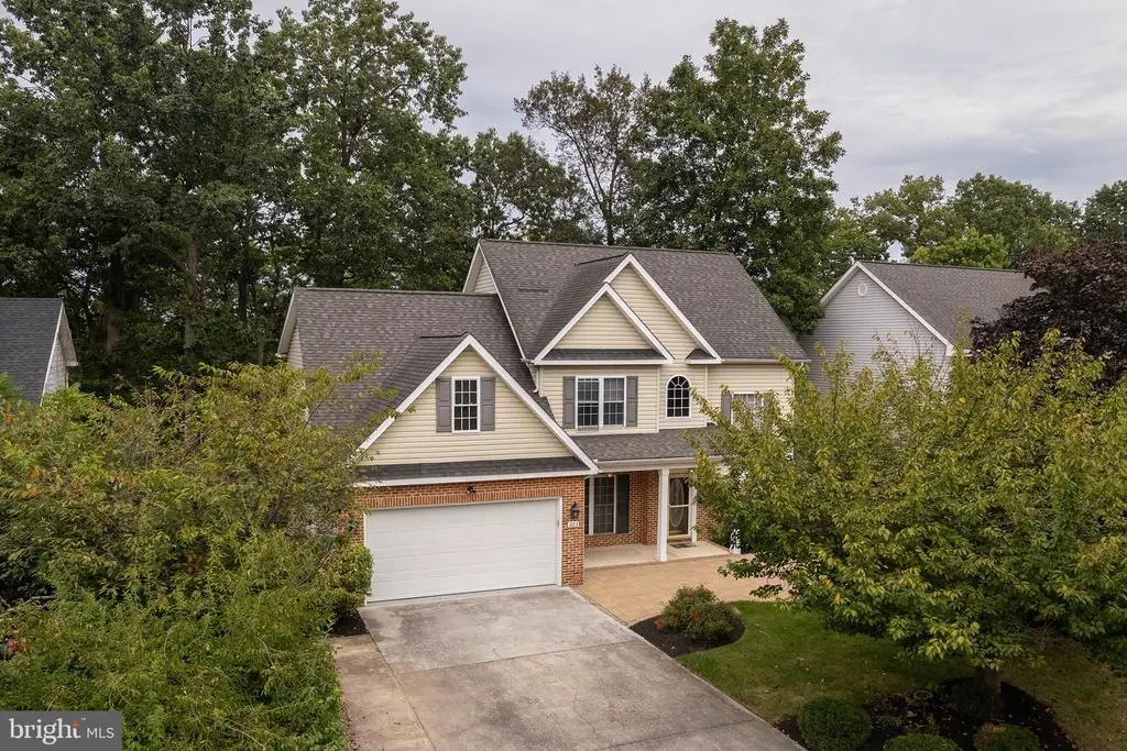 223 Cavalry Dr, WINCHESTER