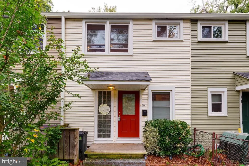 54-h Ridge Rd, GREENBELT