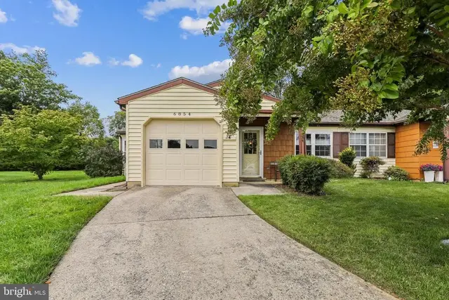 6854 Snowberry Ct, Frederick
