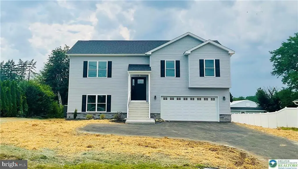 2827 Willow St, COPLAY