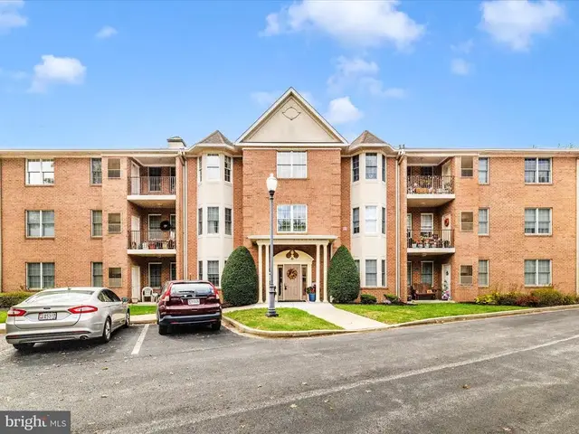 10 Rosewood Ct #312, Woodsboro