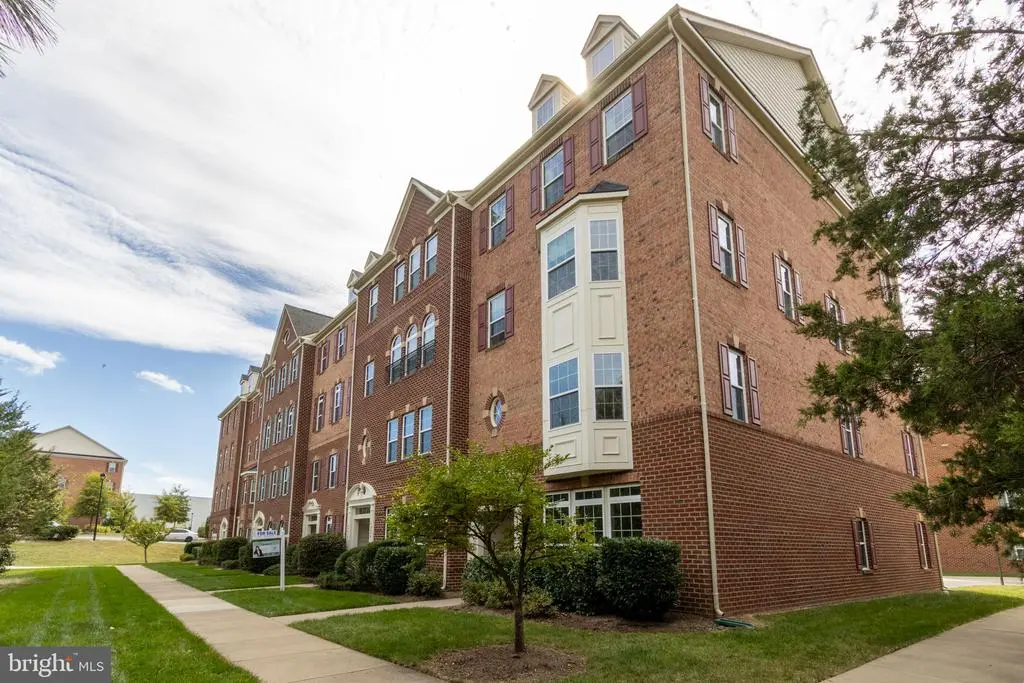 43842 Artsmith Ter, ASHBURN