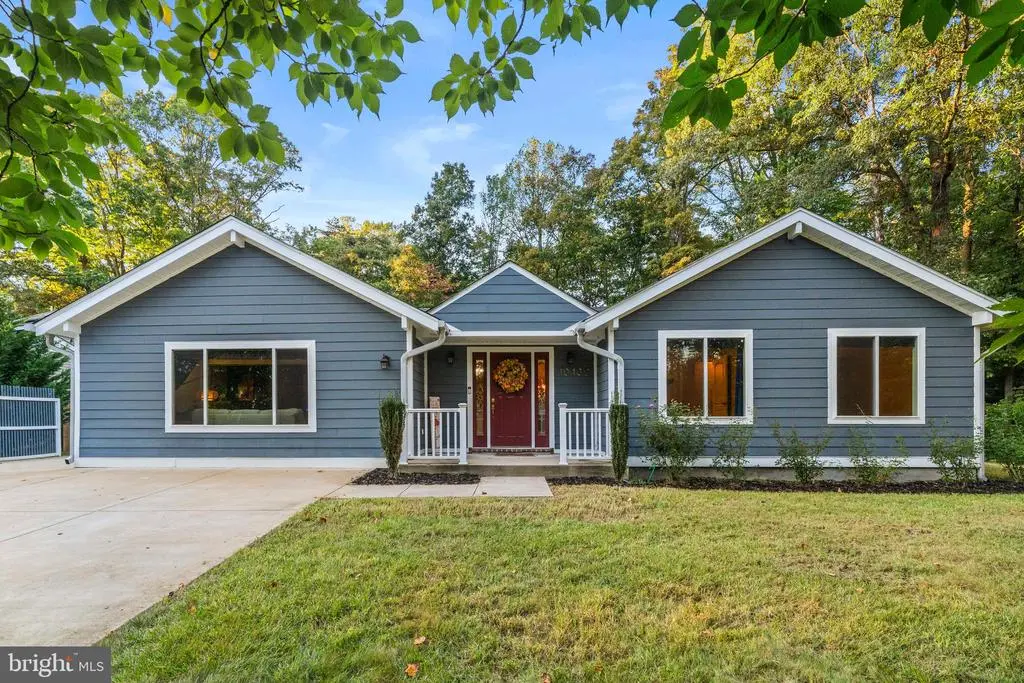 10402 Hollyoak Pl, FAIRFAX