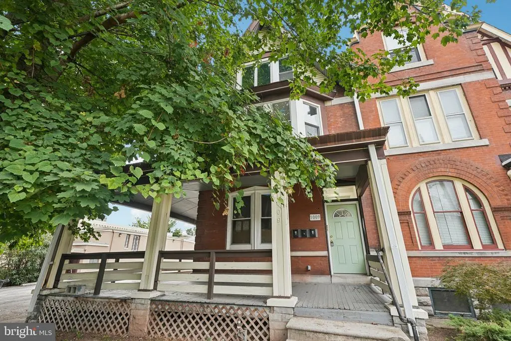 1009 W Main St, NORRISTOWN